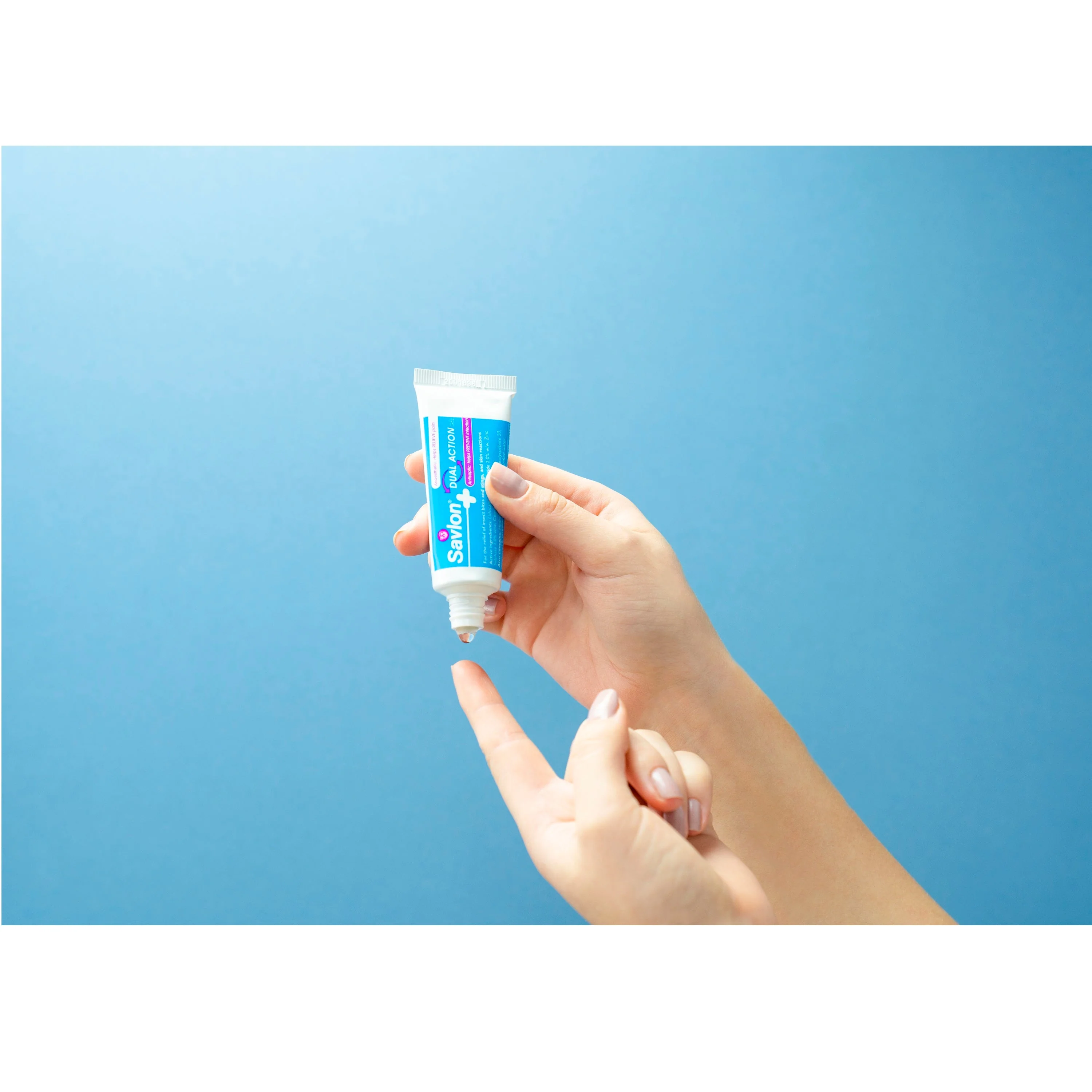 savlon-soothes-heals-protects-30gm